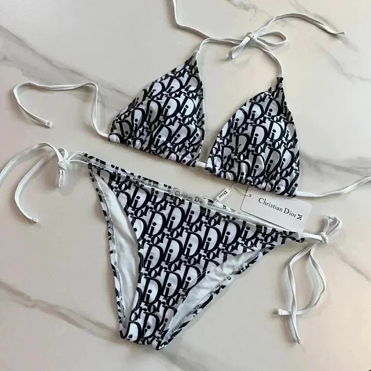 Dior Bikini aksesuarları