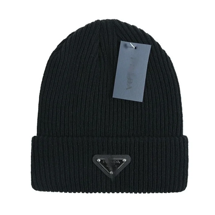 prada hat aksesuarları