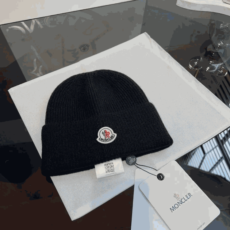 Moncler beanie Accessory