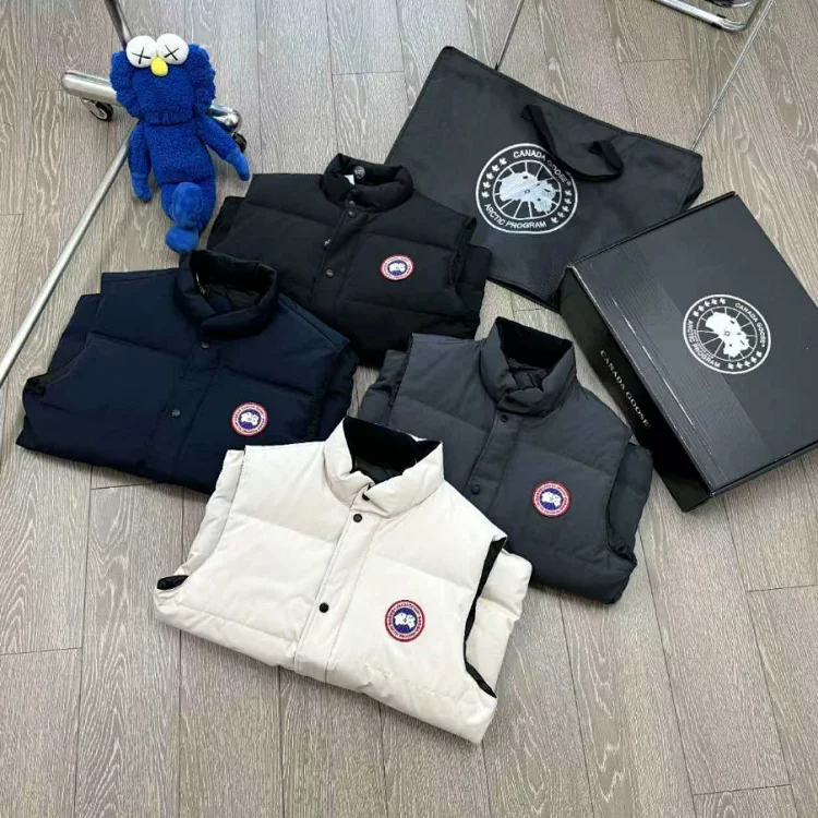 Canada Goose Vest Giyim