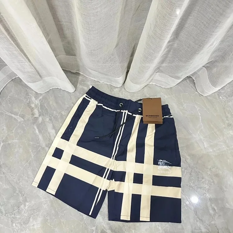 Burberry Shorts style