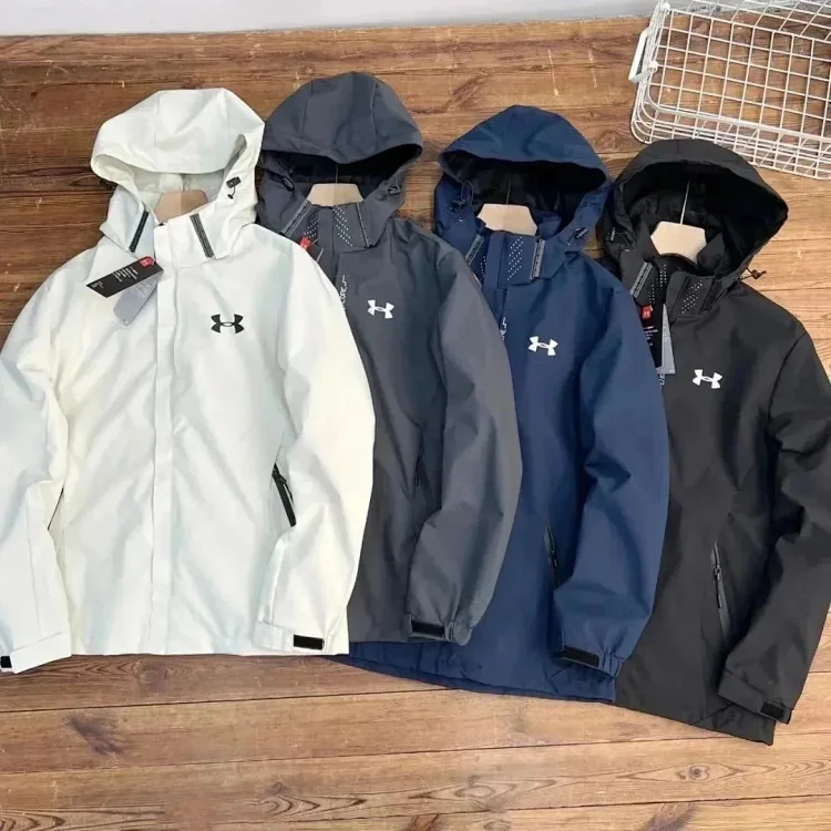 Under armor Windbreaker Clothing