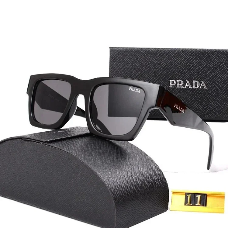 Prada Square Frame Sluneční brýle styles Příslušenství