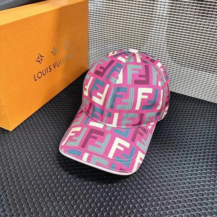Fendi baseball cap Příslušenství