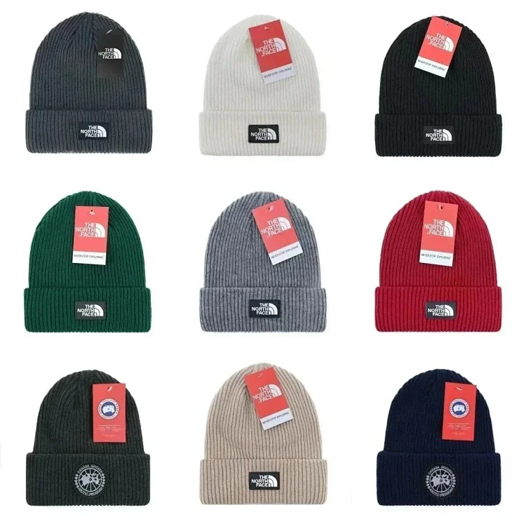THE NORTH FACE knitted hat various sty Příslušenství
