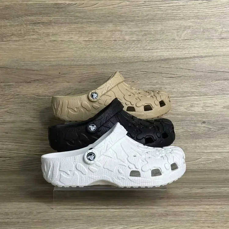 Crocs Sneakers