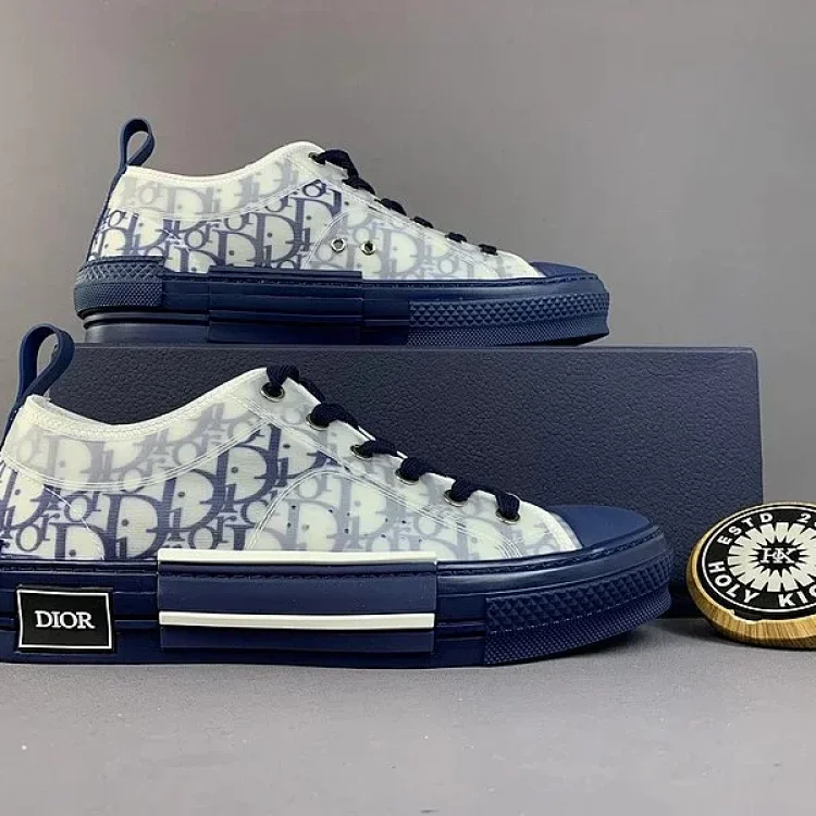 B23 Low Sneakers