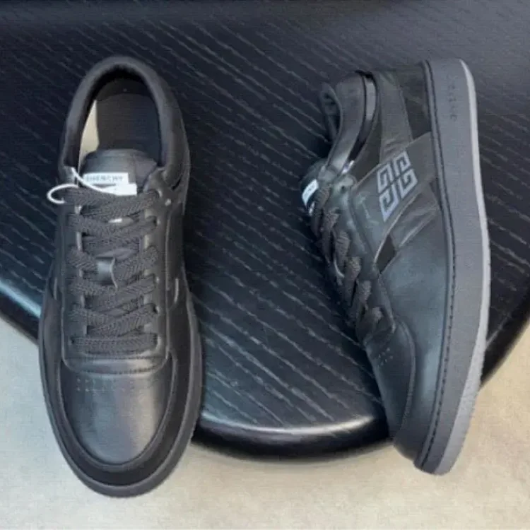 Shoes Sneakers
