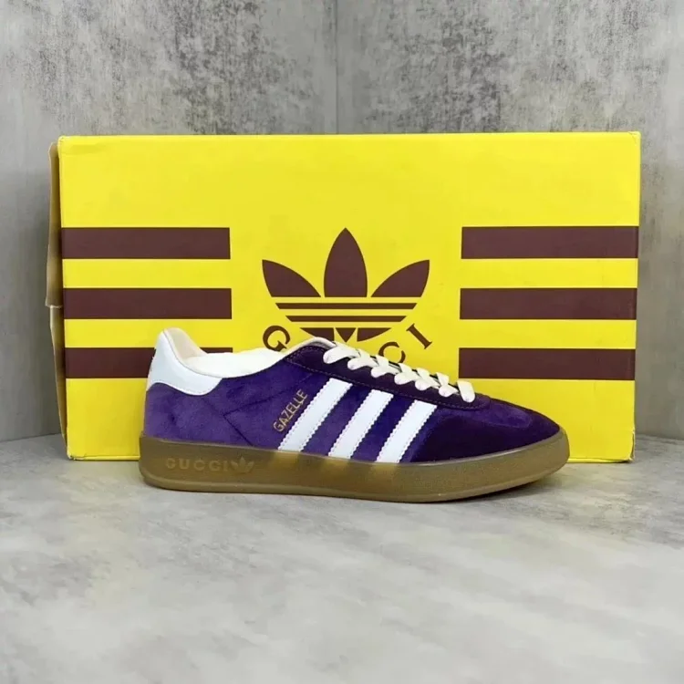 x Adidas Sneakers