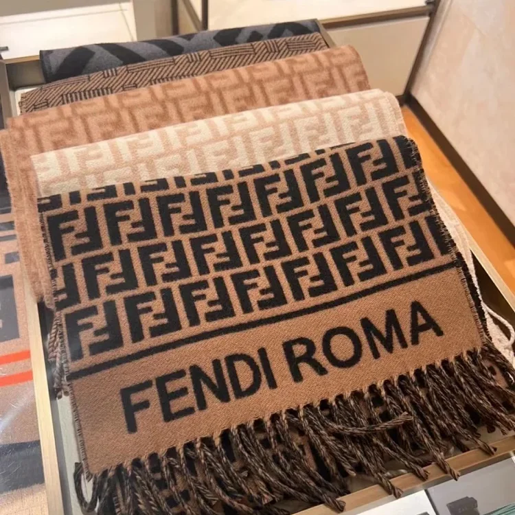 Scarf Příslušenství
