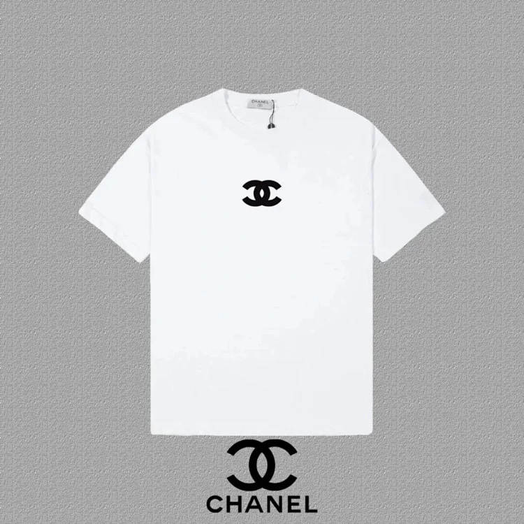 CHANEL T-shirt Styles