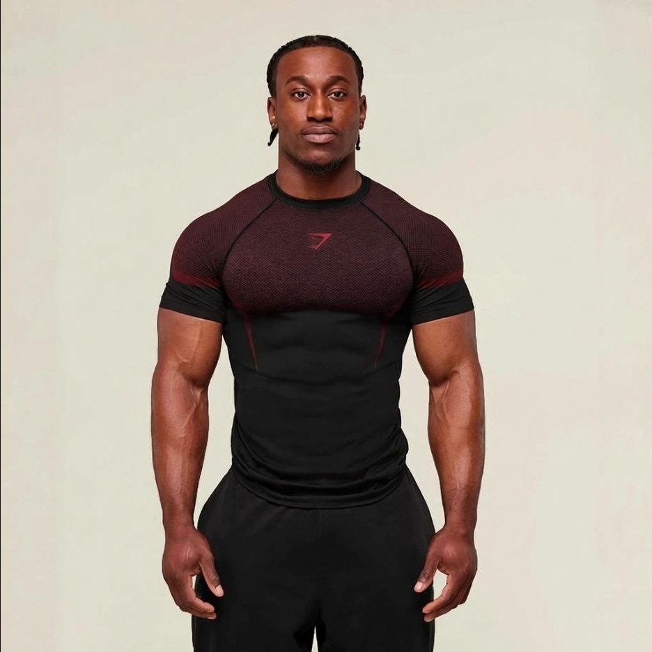 GYMSHARK T-shirt