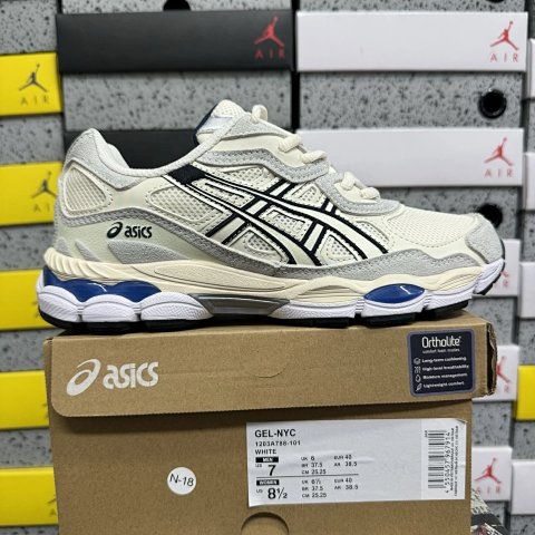 GEL-NYC sneakers